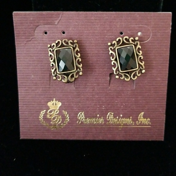 'Mayfair' Earrings - Picture 2 of 4